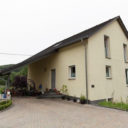 Apartment With Terrace And View Merschbach Экстерьер фото