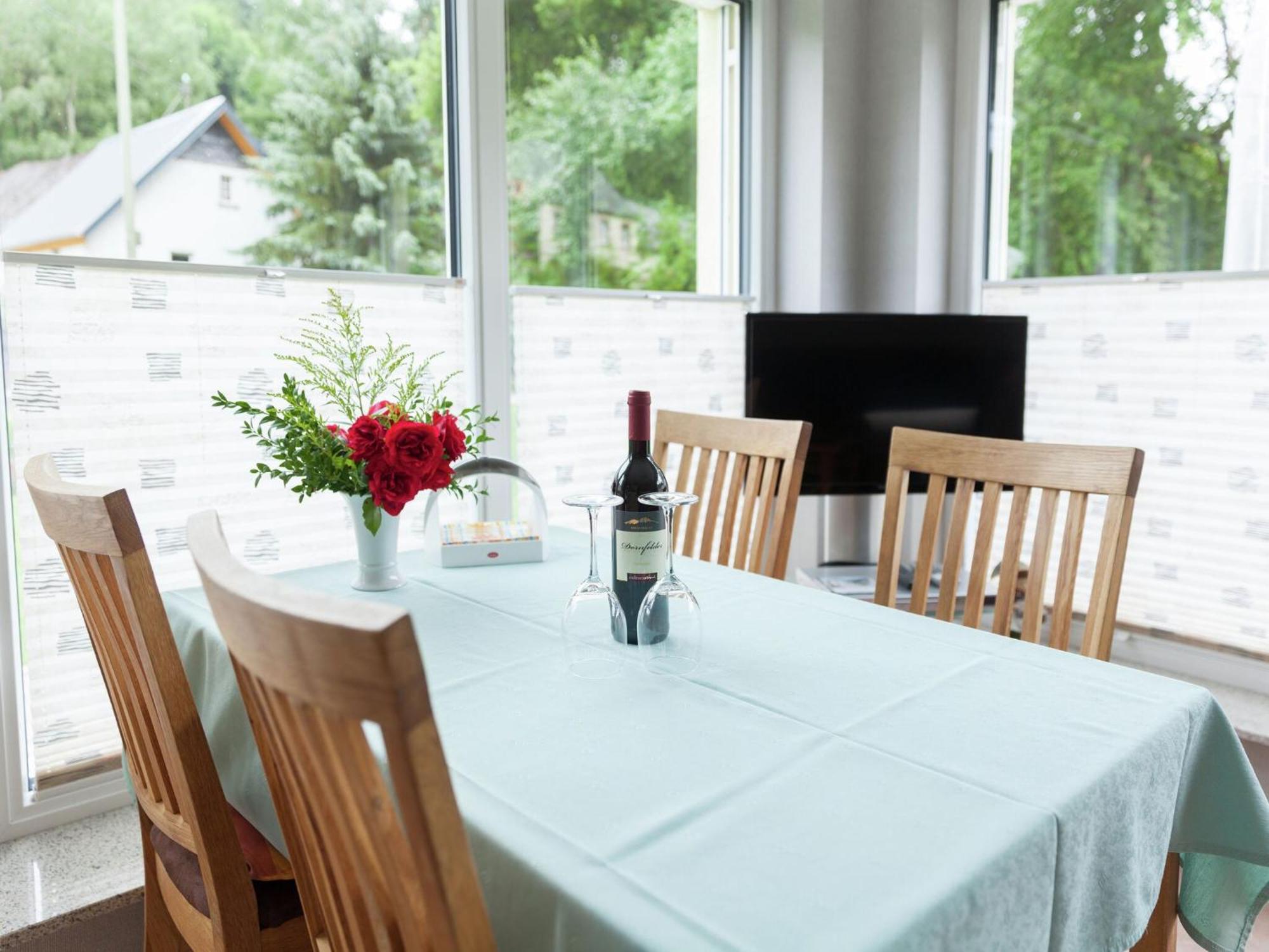 Apartment With Terrace And View Merschbach Экстерьер фото